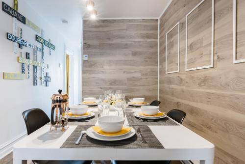 Apartments Near Montreal Olympic Park