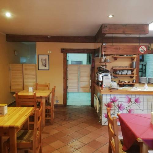 Hostal Affittacamere Buca Di Bacco