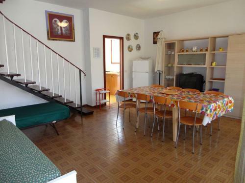 Beautiful Villa With Garden For 8 - Swimming Pools