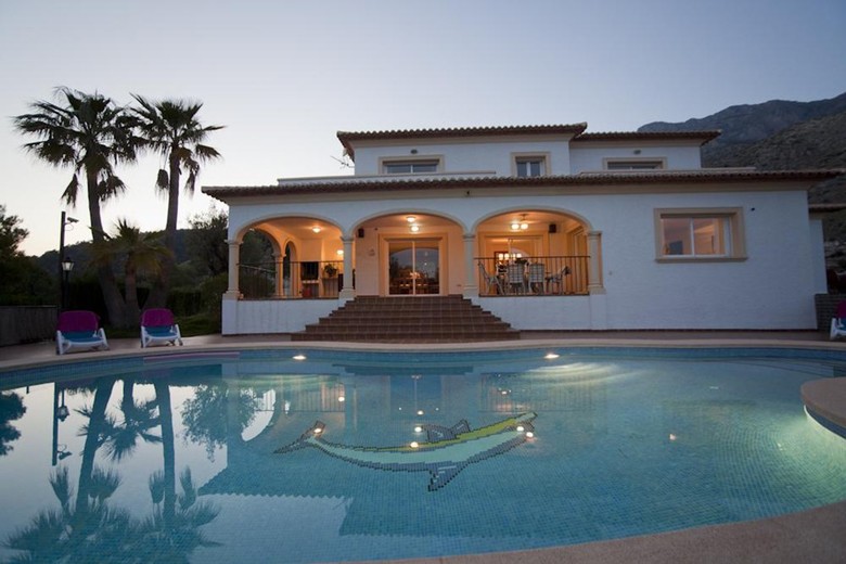 Casa Llamada
