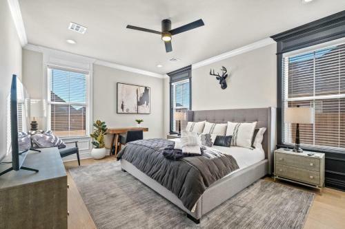 Apollo House - Amazing Location In Rogers, Ar - Sleeps 11!