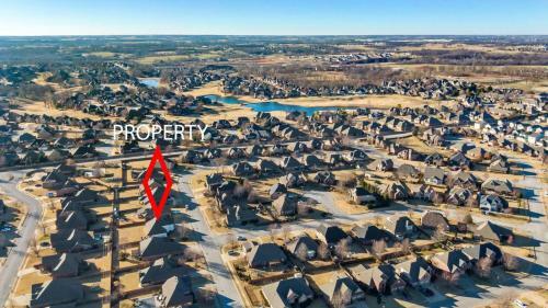 Apollo House - Amazing Location In Rogers, Ar - Sleeps 11!
