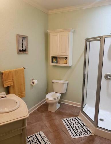 Apartamento Unique, Lakefront Corner Condo With 2 En Suite Brs