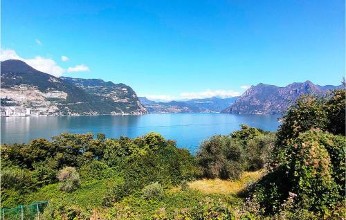 Stunning Apartment In Monte Isola With 2 Bedrooms