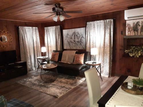 Agroturismo Edgewater Resort Cottage #1