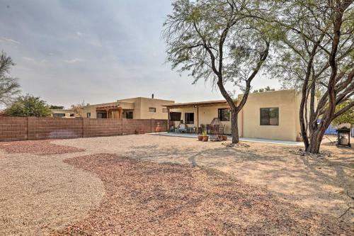 North Tucson Casita Drive To Golf Courses!