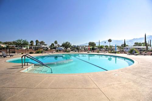 Snowbird Retreat 55 And Community With Amenities
