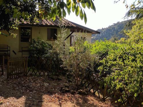 Hostal Agula Relais Camera Matrimoniale