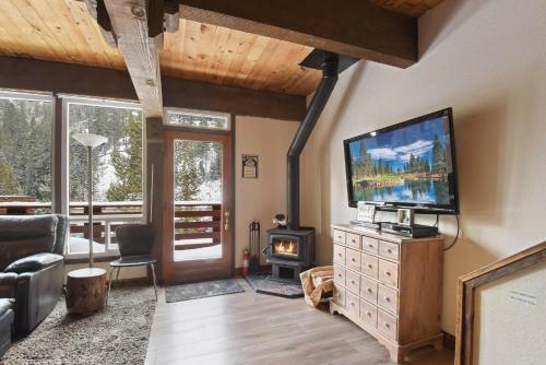 Alpine Manor Retreat