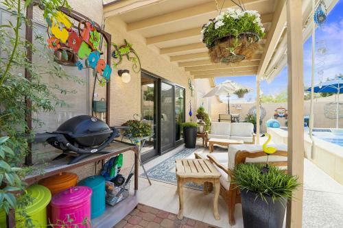 Private Mini Resort - Great Location