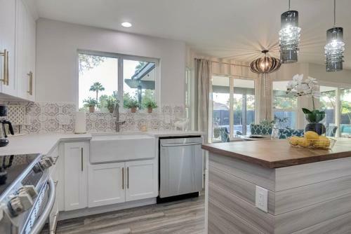 Scottsdale Kierland 4 Bdrm Wresort Like Backyard
