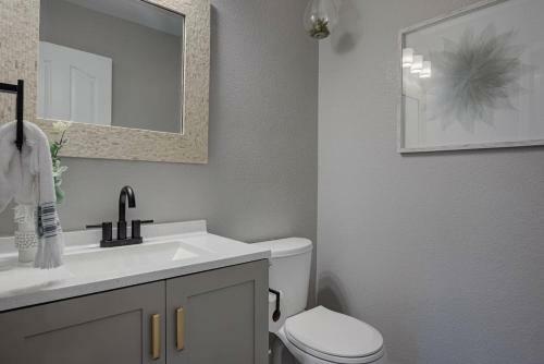 Scottsdale Kierland 4 Bdrm Wresort Like Backyard