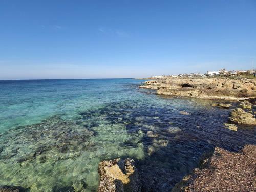 Villa Climatizzata Fronte Mare Con Grande Patio Esterno