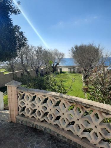 Villa Climatizzata Fronte Mare Con Grande Patio Esterno