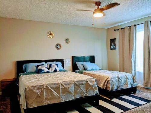 Htd Pool/ Bbq/ Putting Green/ 15 Mi To The Airport