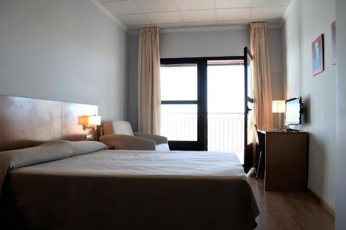 Hotel As Monreal Del Campo