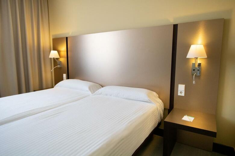 Hotel Route 42