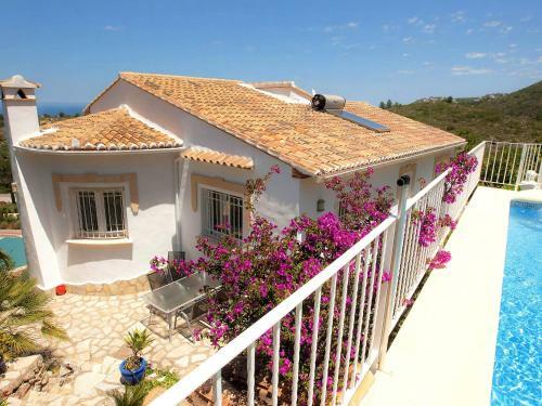 Villa Pego 1