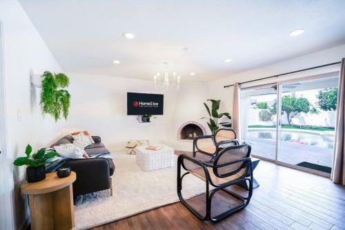 Bella Luna Retreat By Homeslice Stays
