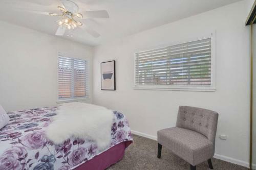Central 5br Resort Style Retreat W/pool, Game, & Bbq