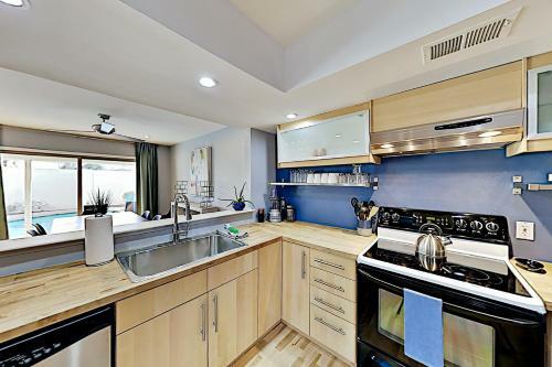 Cove At North Canyon Home