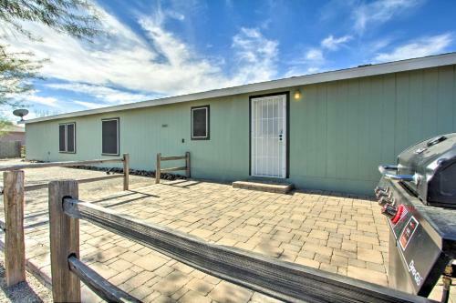 Family-friendly Phoenix Home 34 Mi To Dtwn!