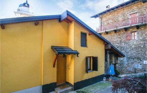 Beautiful Home In Dosso Del Liro With 2 Bedrooms