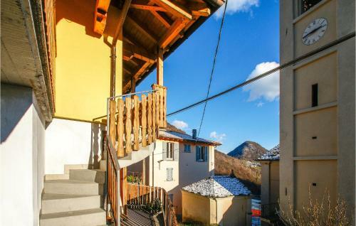 Beautiful Home In Dosso Del Liro With 2 Bedrooms