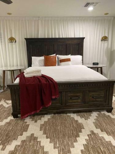 Apartamento Jacuzzi And Park Bliss By Homeslice Stays