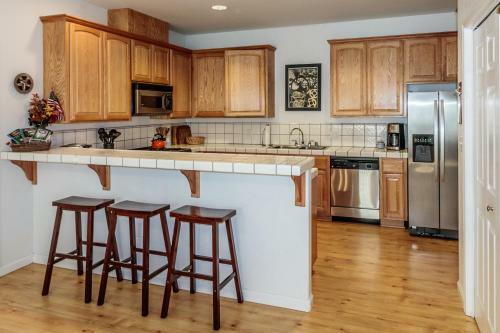 Moler Lake House & Northshore Getaway
