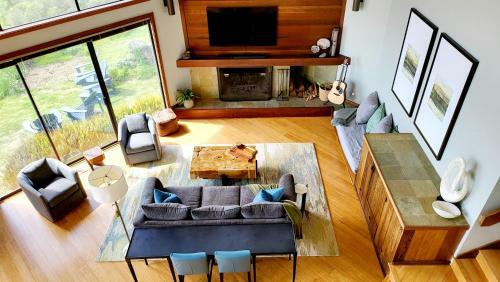 New Sea-renity Wide Ocean Views, Fireplace And Spa