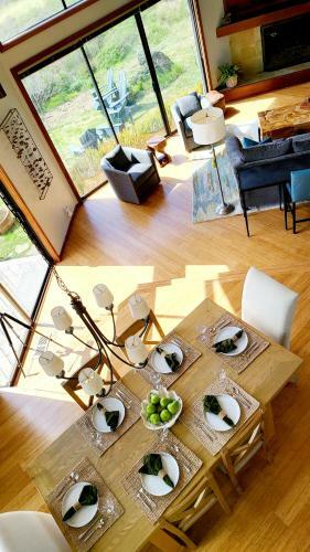 New Sea-renity Wide Ocean Views, Fireplace And Spa
