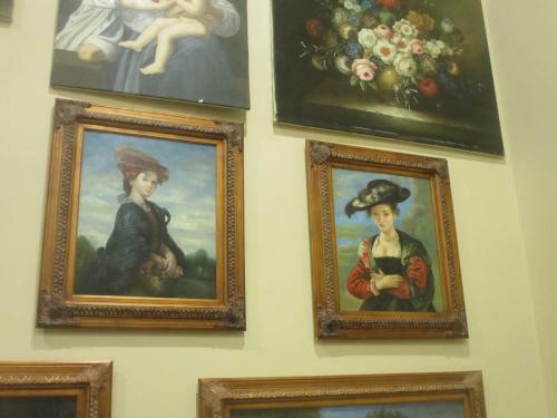 4100 Plus Sqft Art Museum Property In Downtown Scottsdale