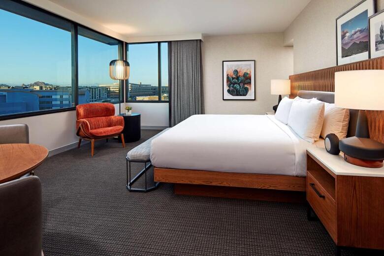 Hotel Senna House Scottsdale, Curio Collection By Hilton