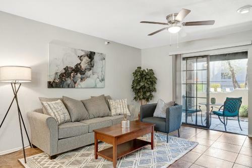 Apartamento Walk To Old Town! Bright, Comfortable 1 Bed Condo