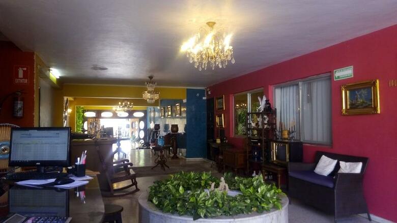 Hotel Mary Carmen