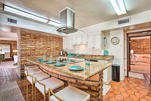 Spacious Az Home, 6 Mi To Old Town Scottsdale