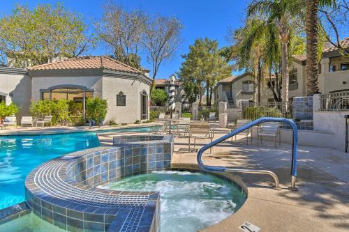 Apartamento Lush Condo With Private Balcony And Mtn Views!