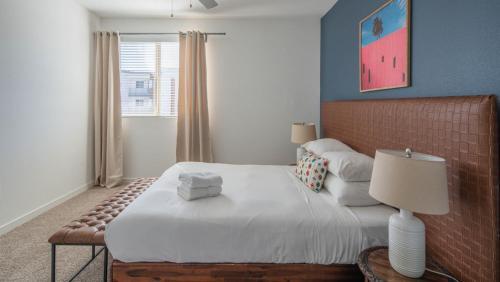 Wanderjaunt - Alexan Scottsdale Apartments