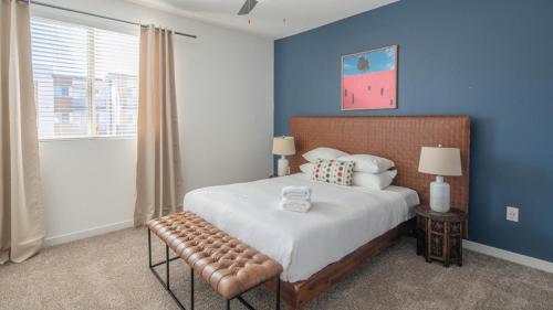 Wanderjaunt - Alexan Scottsdale Apartments