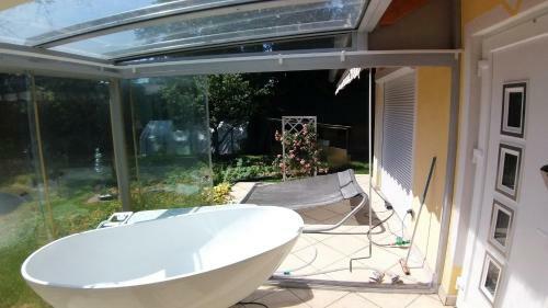 Riverlake Forest Residence - Tags�ber Gemeinsam Gen�tztes Zimmer
