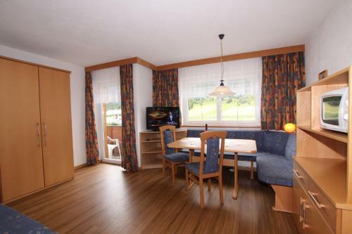 Hostal Apart Garni Arosa