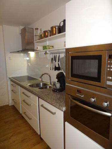 Pension Edelweiss, Apartment Amsterdam 4-6 Pers