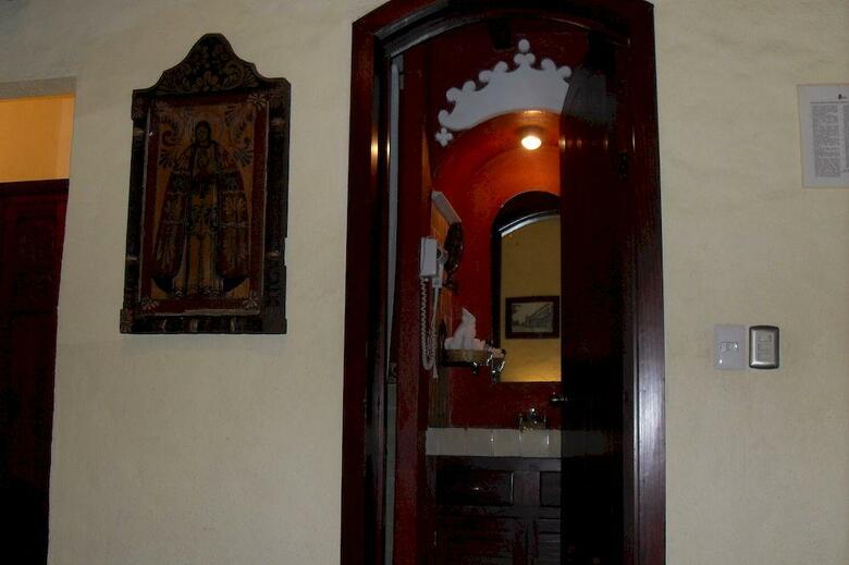 Hotel Casa Del S�tano