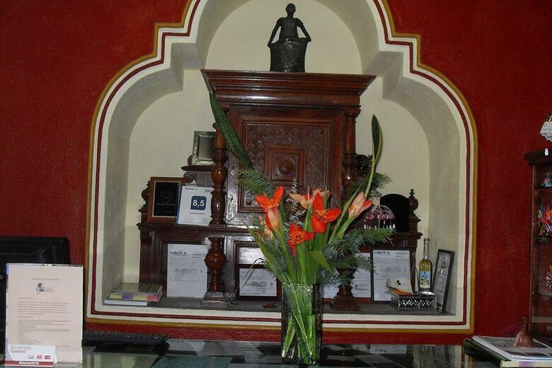 Hotel Casa Del S�tano