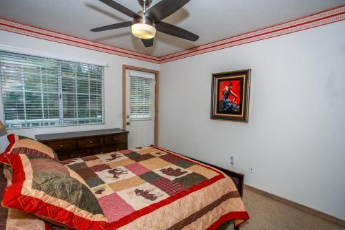 Bear Castle-1854 By Big Bear Vacations