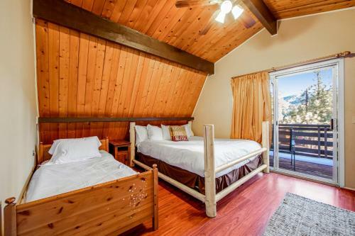Wonder Lodge