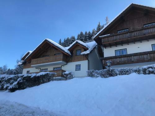 Apartamentos Platzhirsch