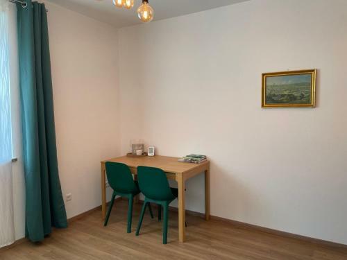 Zentrum & Parkm�glichkeit Top Saniertes Apartment