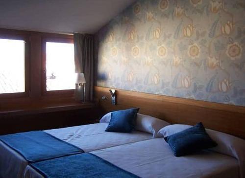 Hostal Posada Real Los Cinco Linajes